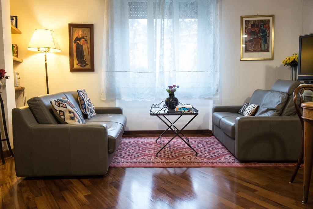Glorioso Stylish Apartment *