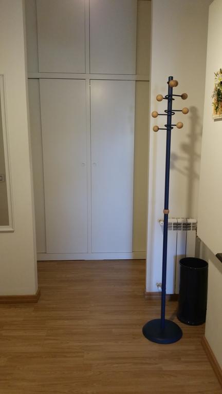 Cinecitta'est Apartment