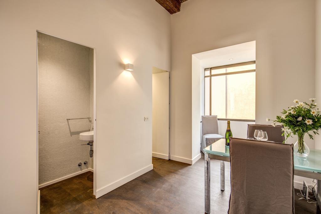 Piazza Farnese Exclusive View 2 Bedroom En * Rome