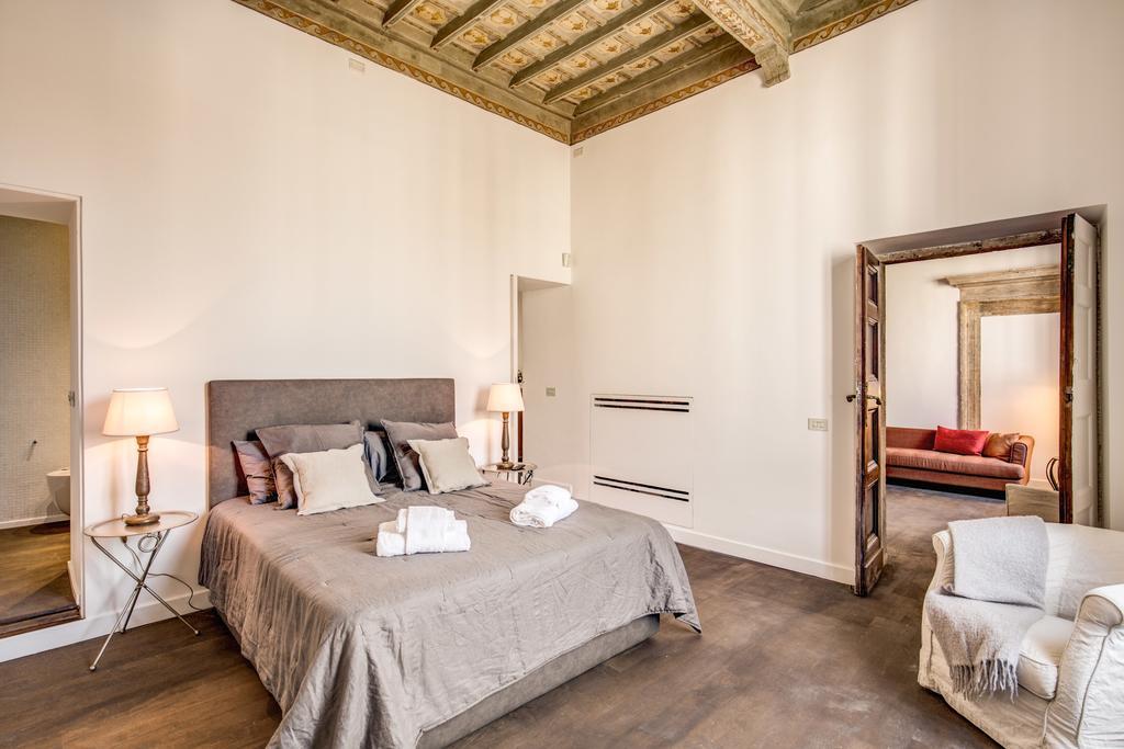Piazza Farnese Exclusive View 2 Bedroom En Apartment Rome