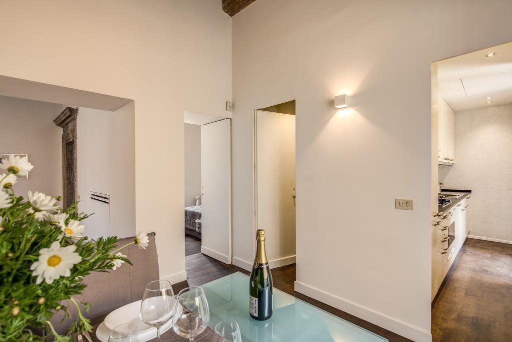 Piazza Farnese Exclusive View 2 Bedroom En * Rome
