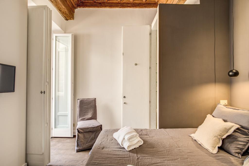 Piazza Farnese Exclusive View 2 Bedroom En Rome