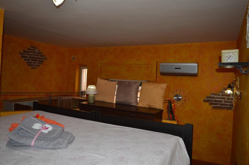 Apartment La Casetta Gialla Di Edoardo