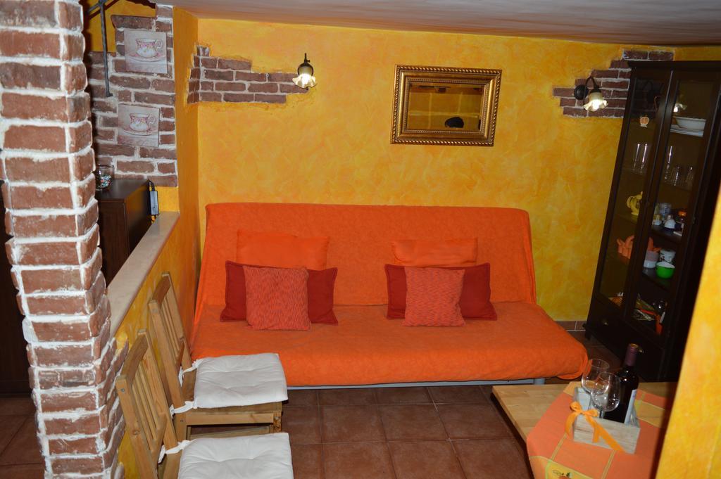 Apartment La Casetta Gialla Di Edoardo *