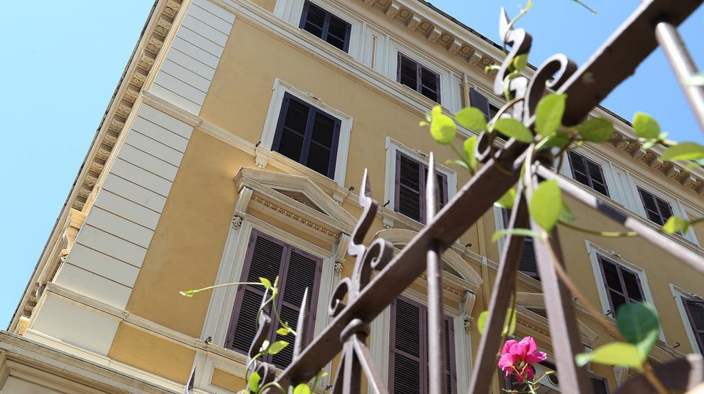 Roma Room Hotel 3*