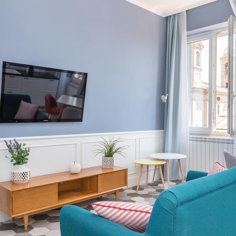 Lata Luxury Penthouse Apartment