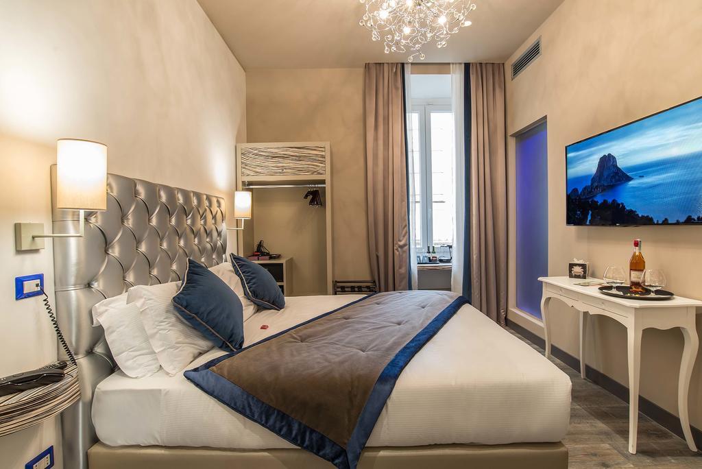 Colonna Del Corso 3*