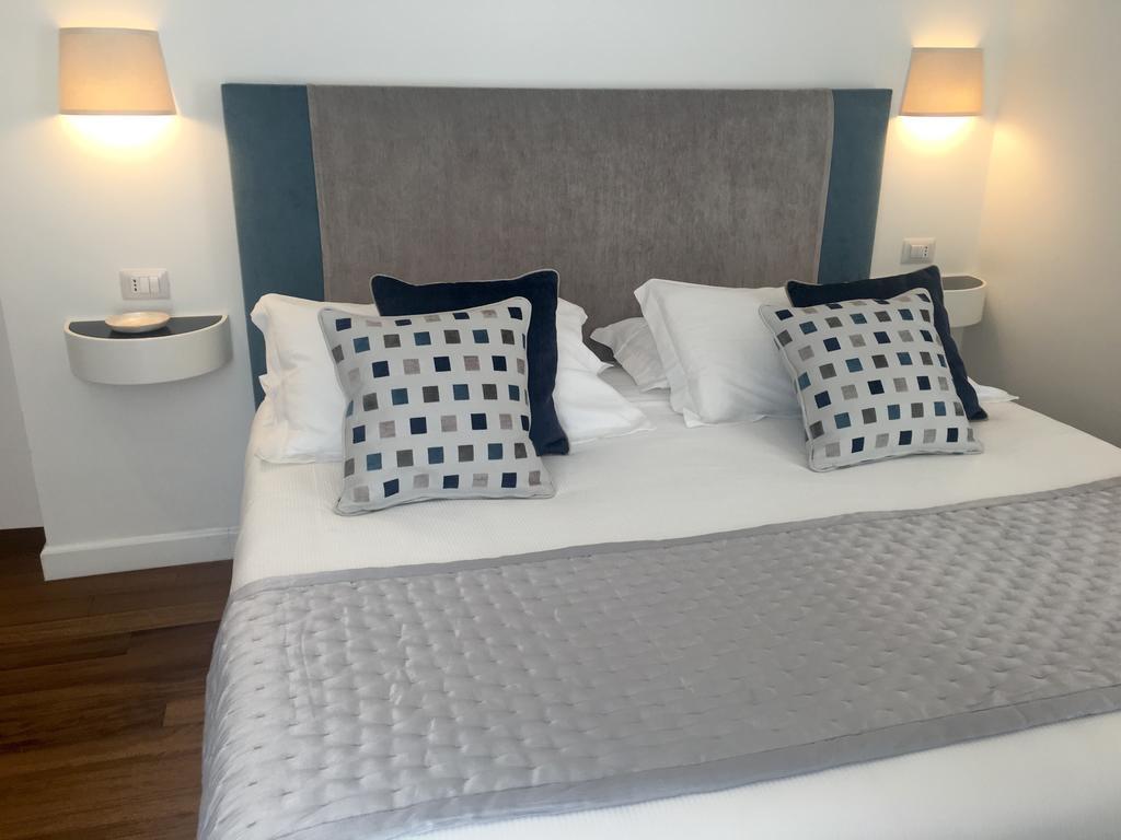 Couette-café 900 Piazza Del Popolo 3*