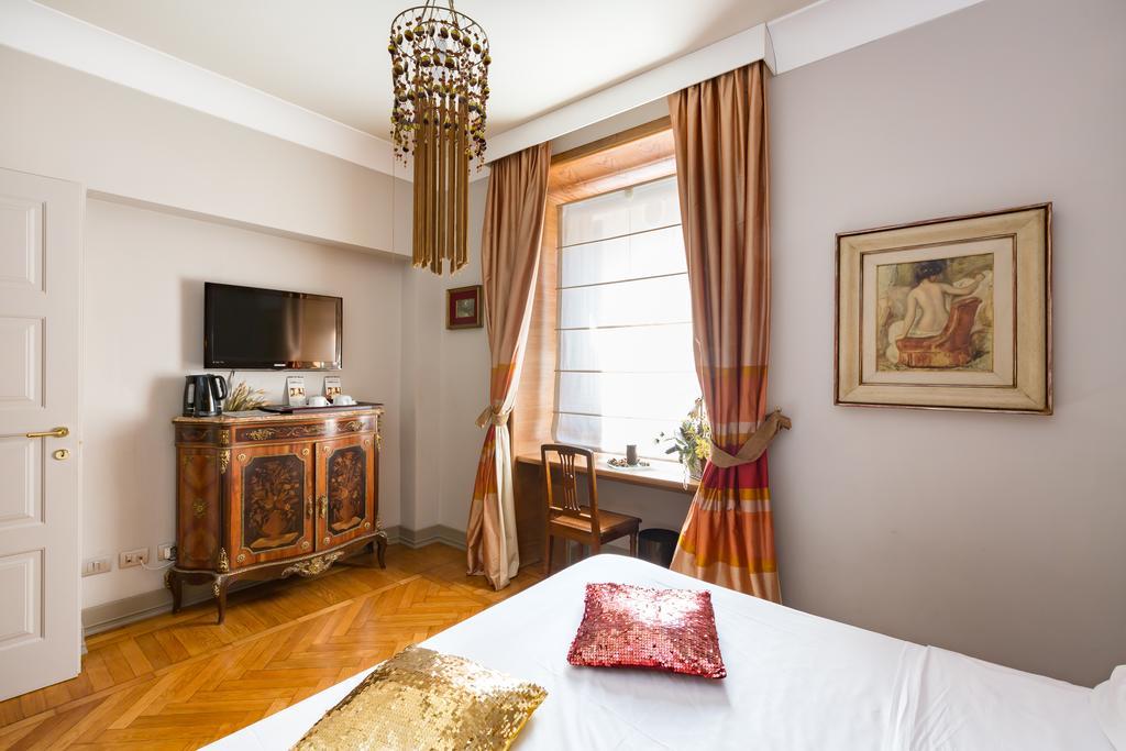 - Monti Bed & Breakfast