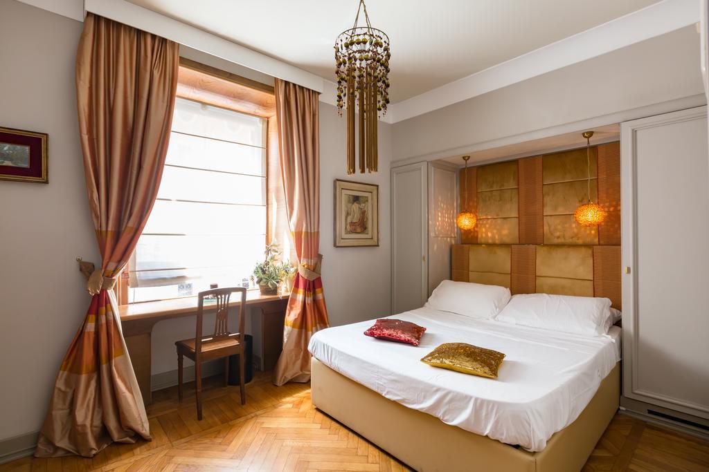 Bed & Breakfast - Monti 2*