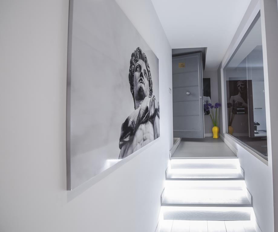 Town House Spagna- Luxury Rooms With Jacuzzi Bath Guest house *