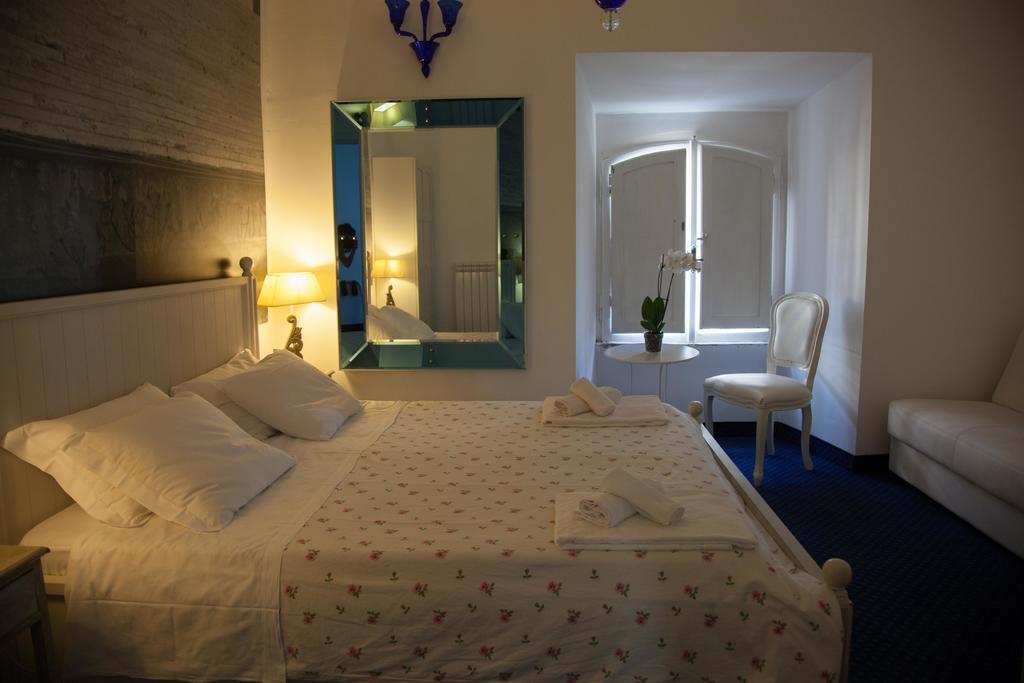 White Vatican Guest house 2*