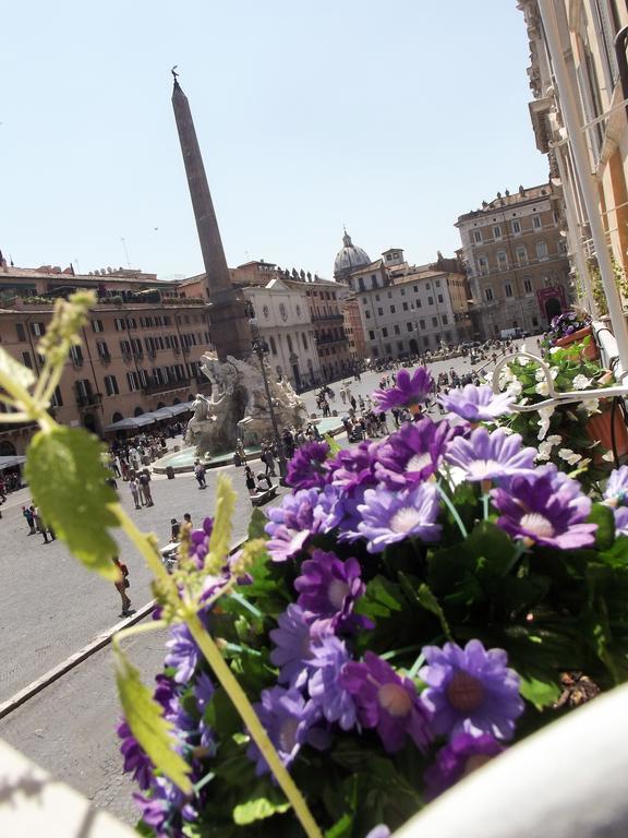 Hub Navona Rome