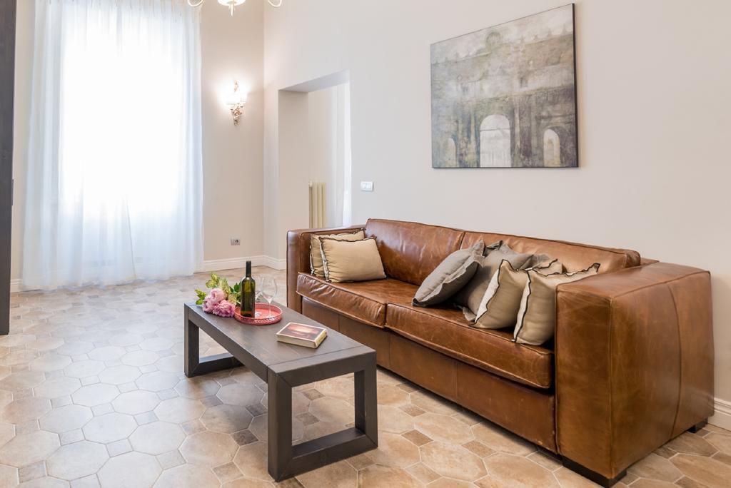 Altarocca Embassy Rome