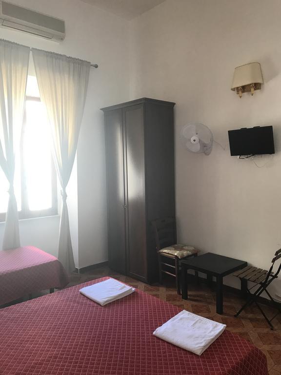 Vertex Palace Acomodação com café da manhã  Roma