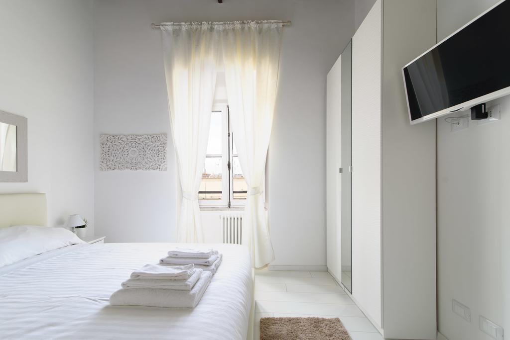 Apartment White Ostilia *