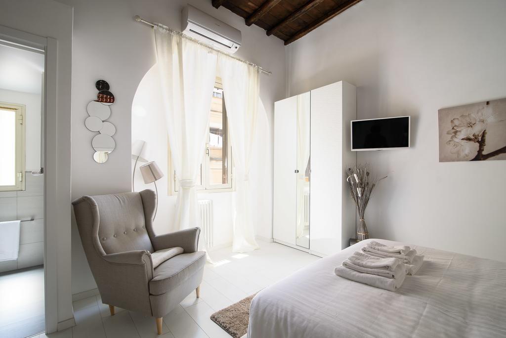 White Ostilia Rome