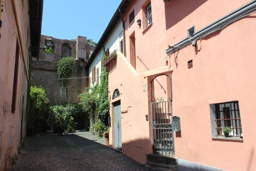 Apartment Vicolo Moroni Rome