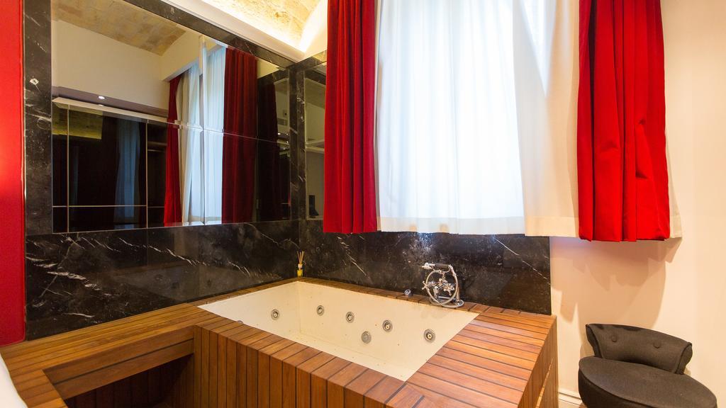Apartment Rental In Rome Pinciana Deluxe Rome