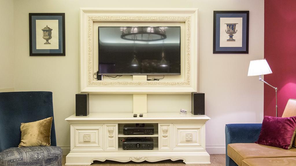Rental In Rome Pinciana Deluxe Apartment Rome