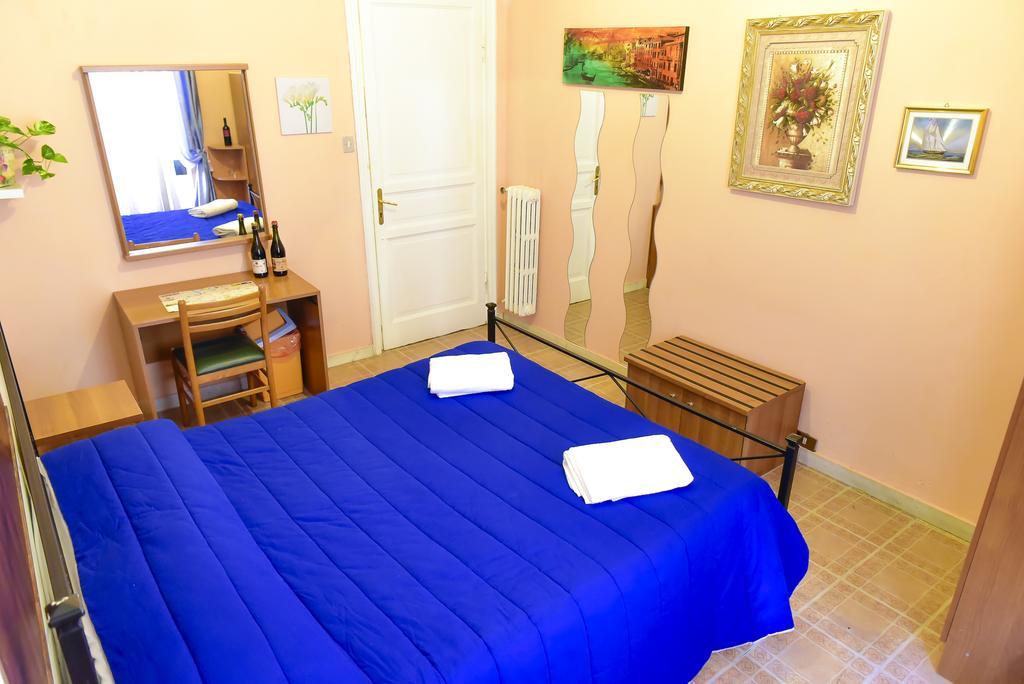 Guest house Casa Vacanza Frendy - Free Airport Transportation On Arrival If You Book An Apartment Of Minimum 3 Nights And 6 People *