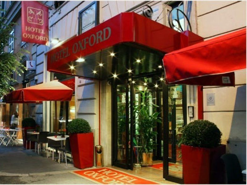 Oxford Hotel 4*
