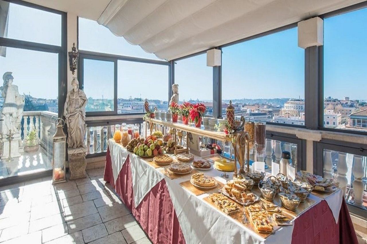 Romanico Palace Luxury & Spa Hotel 4*