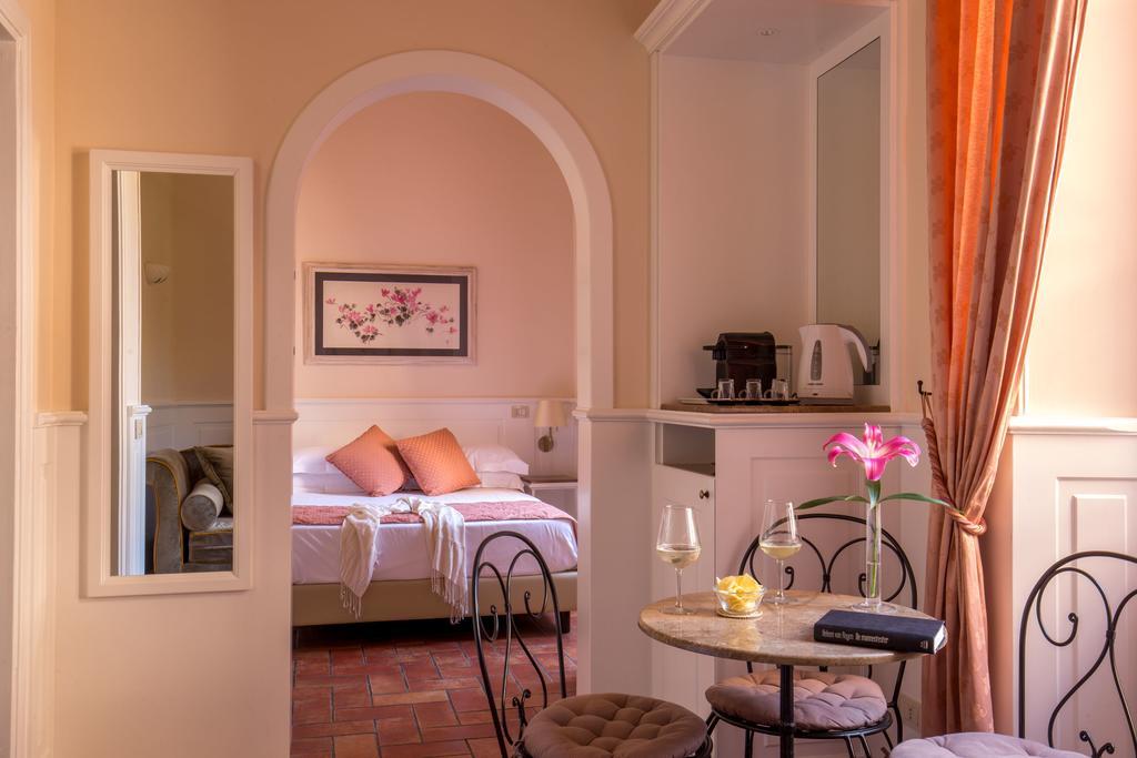 Couette-café Aenea 3*