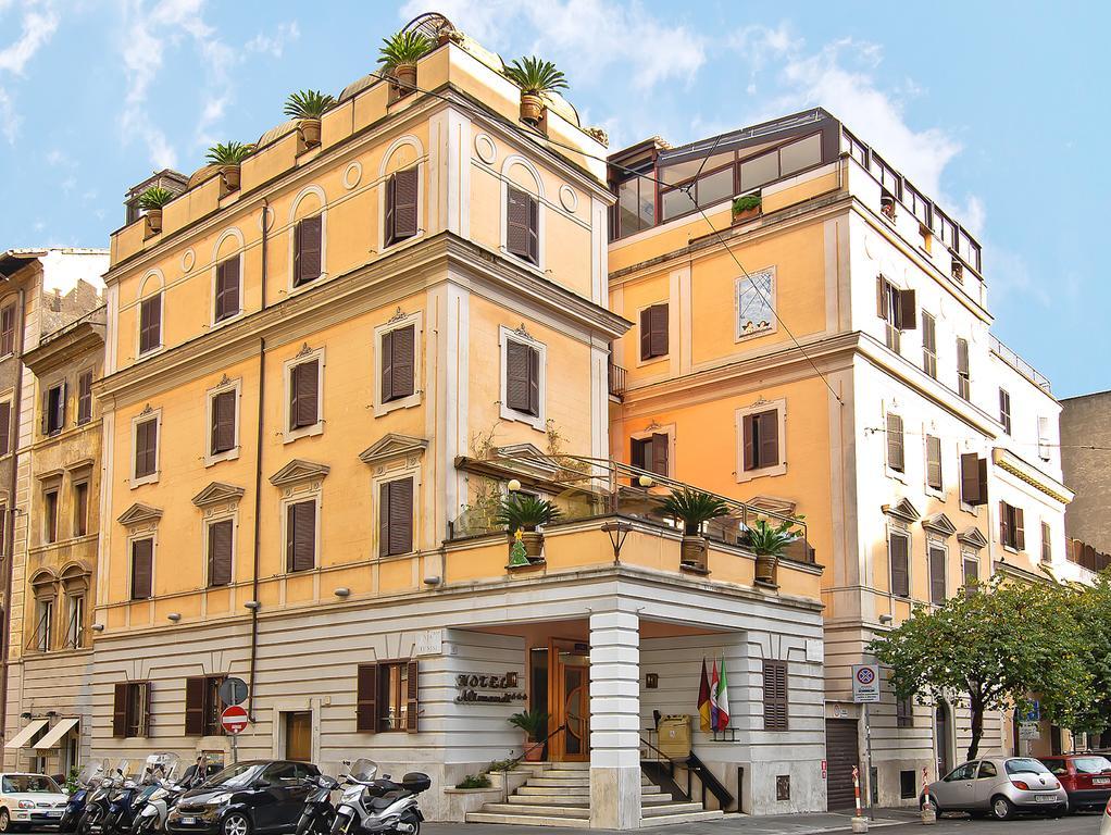 Museum Hotel 3*