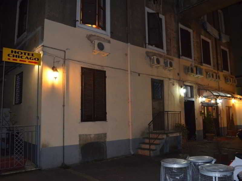 Chicago 2* Rome