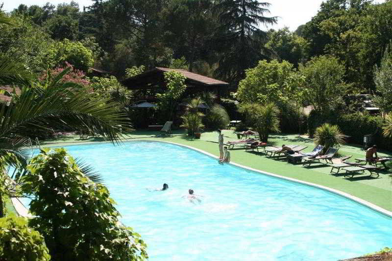 Acampamento Seven Hills Village Roma