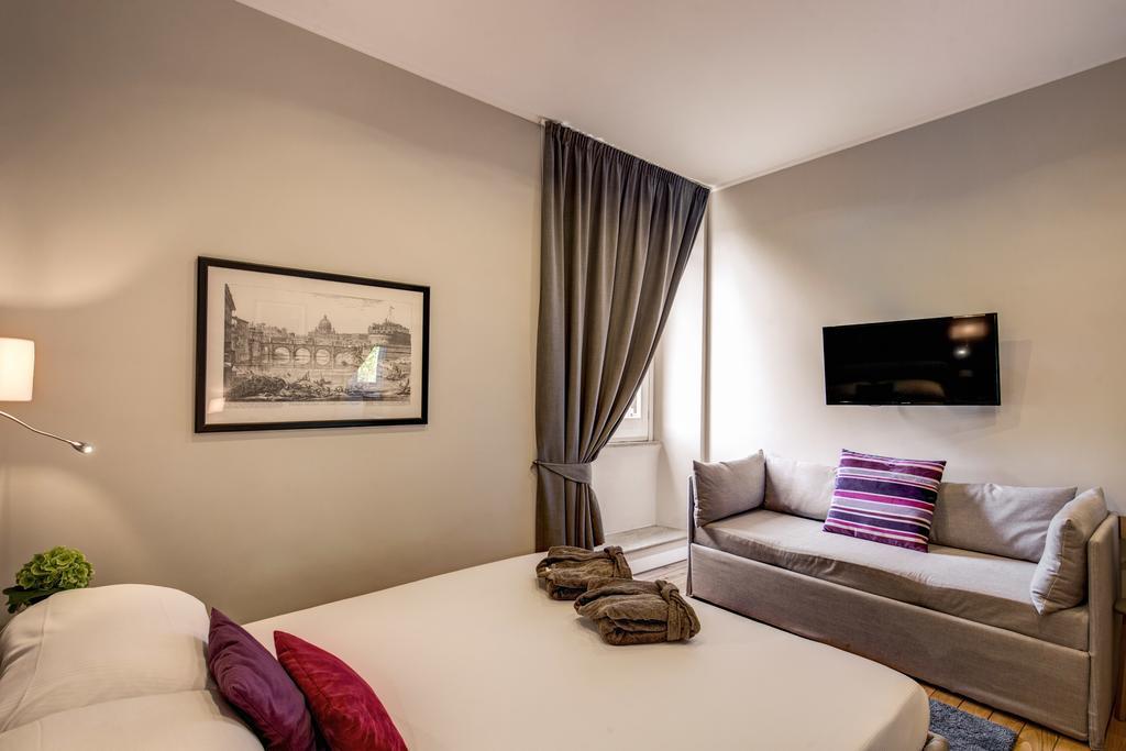 The Club Navona Guest house