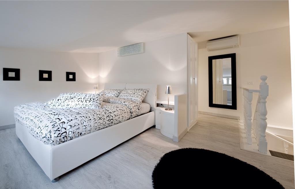 Bed & Breakfast Black And White Rome
