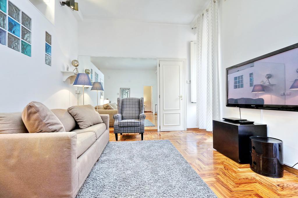 Lante Apartment