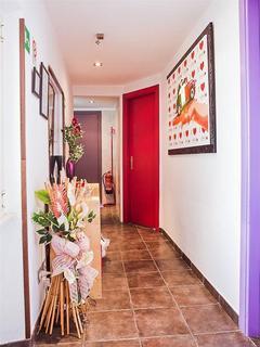 Villa Chroma Tria *