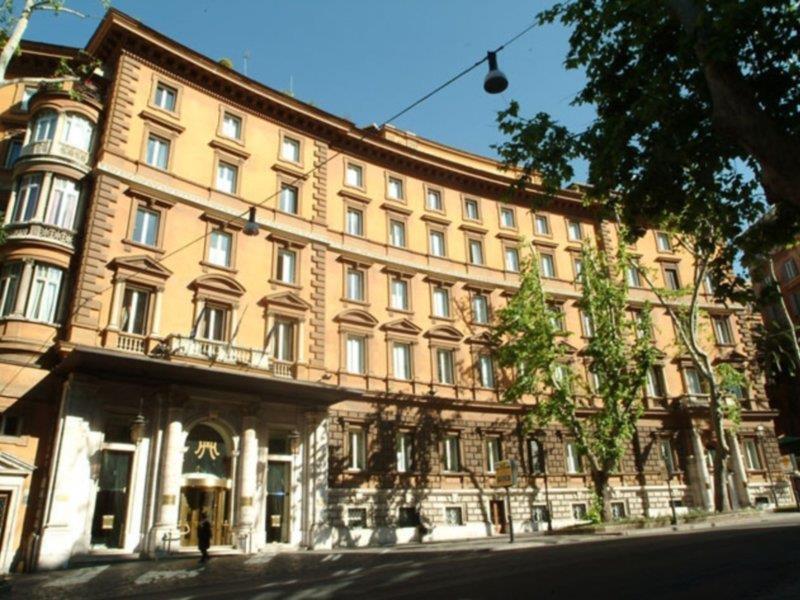 Majestic Hotel 5*
