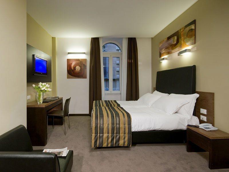 Rinascimento - Gruppo Trevi 4* Rome