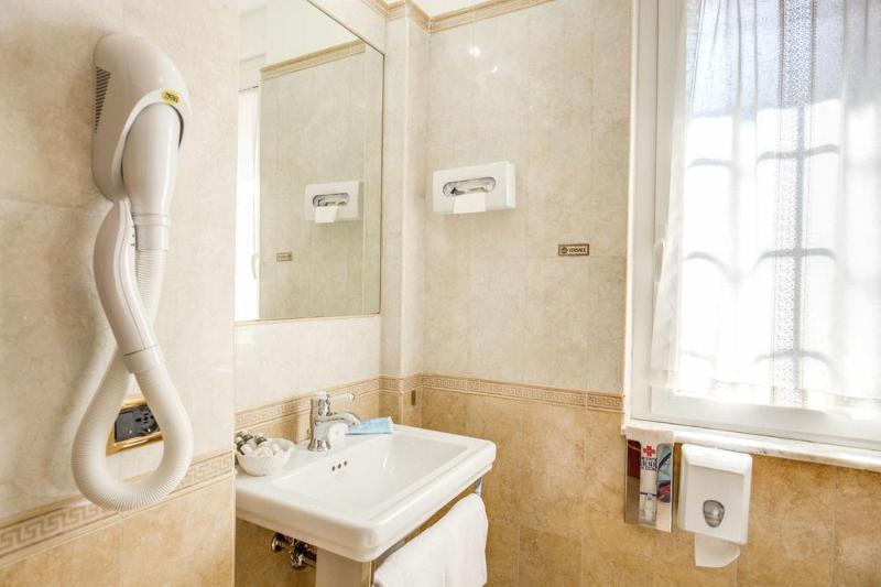 Pantheon Relais 5* Rome