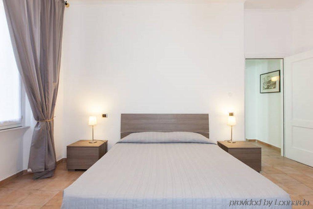 Apollo Colosseo 3* Rome