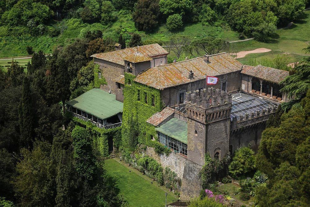 Castello Di Torcrescenza Hotel