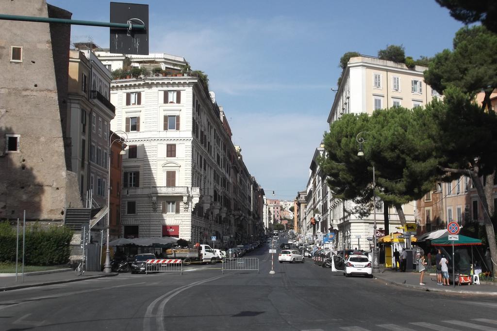 Anne & Mary 3* Rome