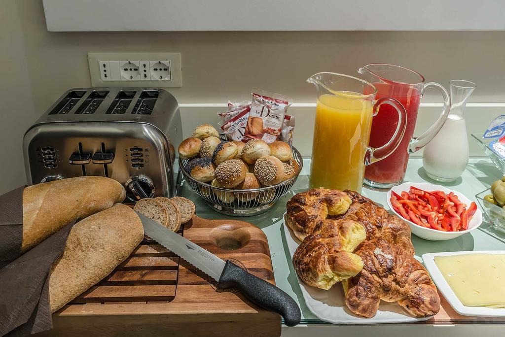 Barberini Luxury Bed & Breakfast Rome