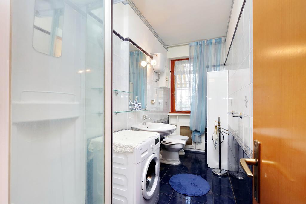 Via Eugenio Gra 30 Apartment *