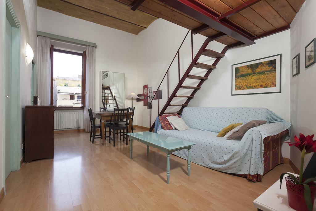 Antares Top Floor Apartment Rome