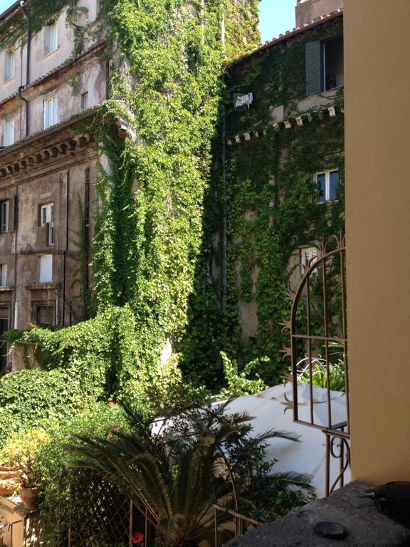Domus Celentano Holiday home *