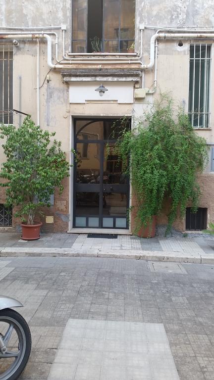Termini Station Ai Due Cortili Presso Le Mura Aureliane Apartment