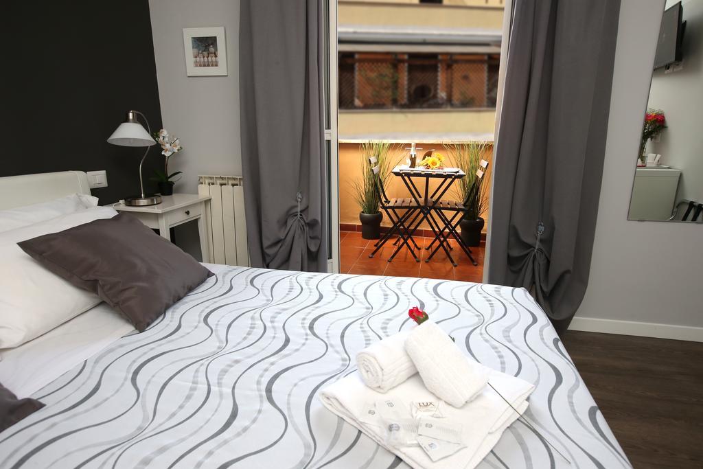 A 2 Passi Dai Musei Luxury Maison d'hôtes