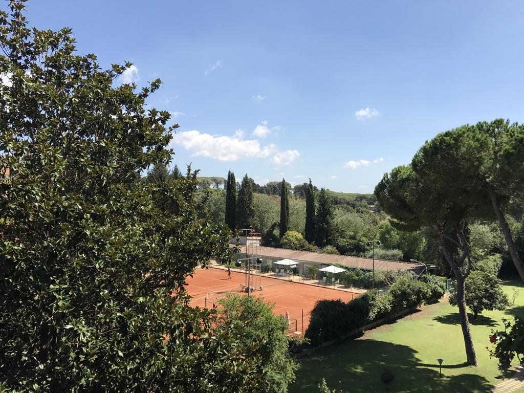La Casa Di Camp - Rome