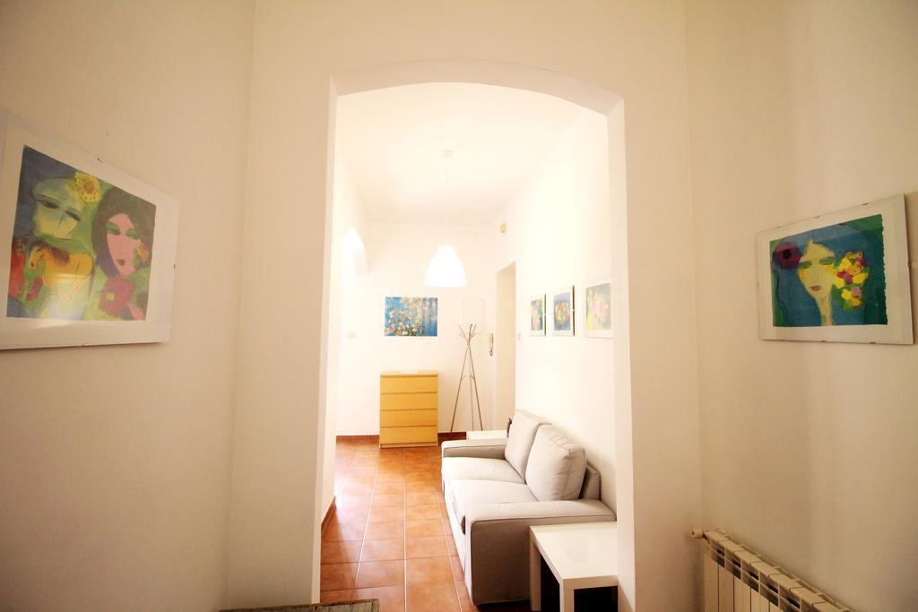 Colosseum Super Family Apartment Rome