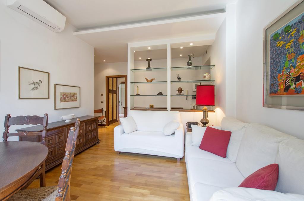 Monginevra Old Fashioned House Apartment *